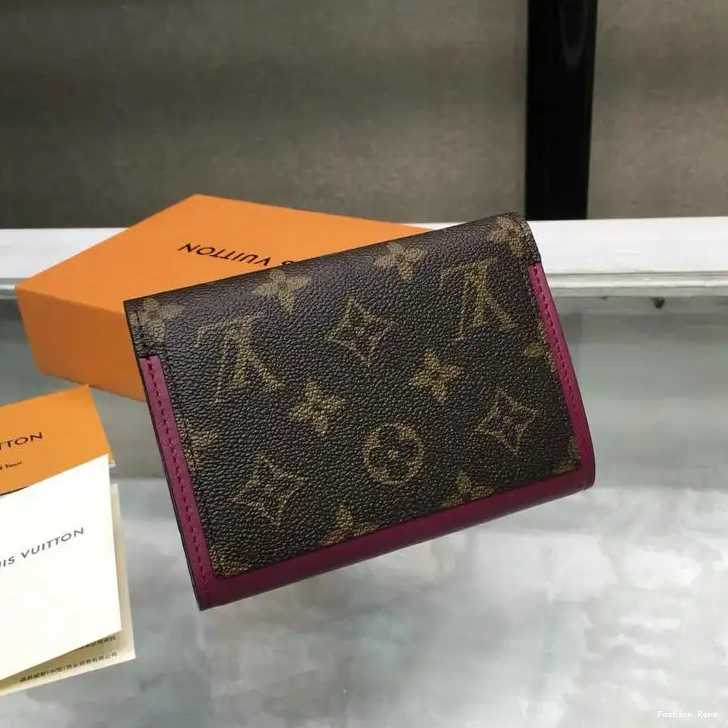 Fashion Reps 19T1L0322 LV Bags 0516